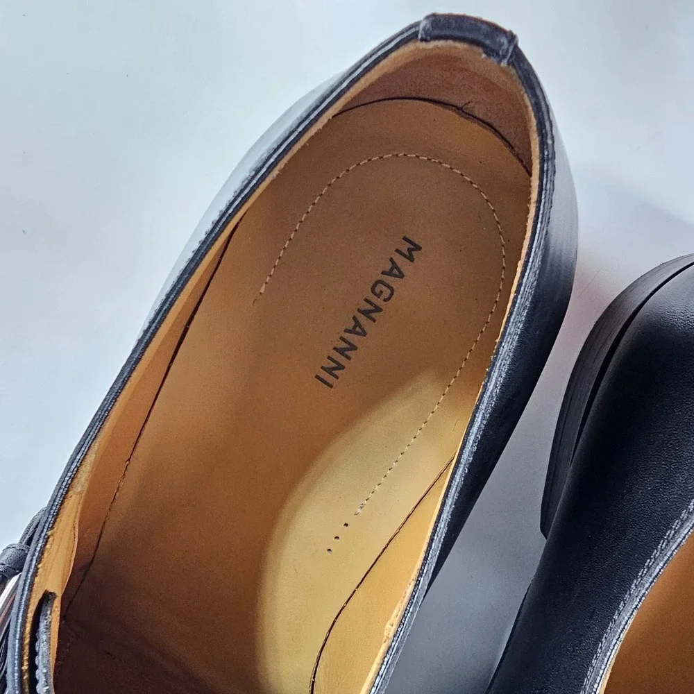 Magnanni Black Leather Single Monk Strap Loafers